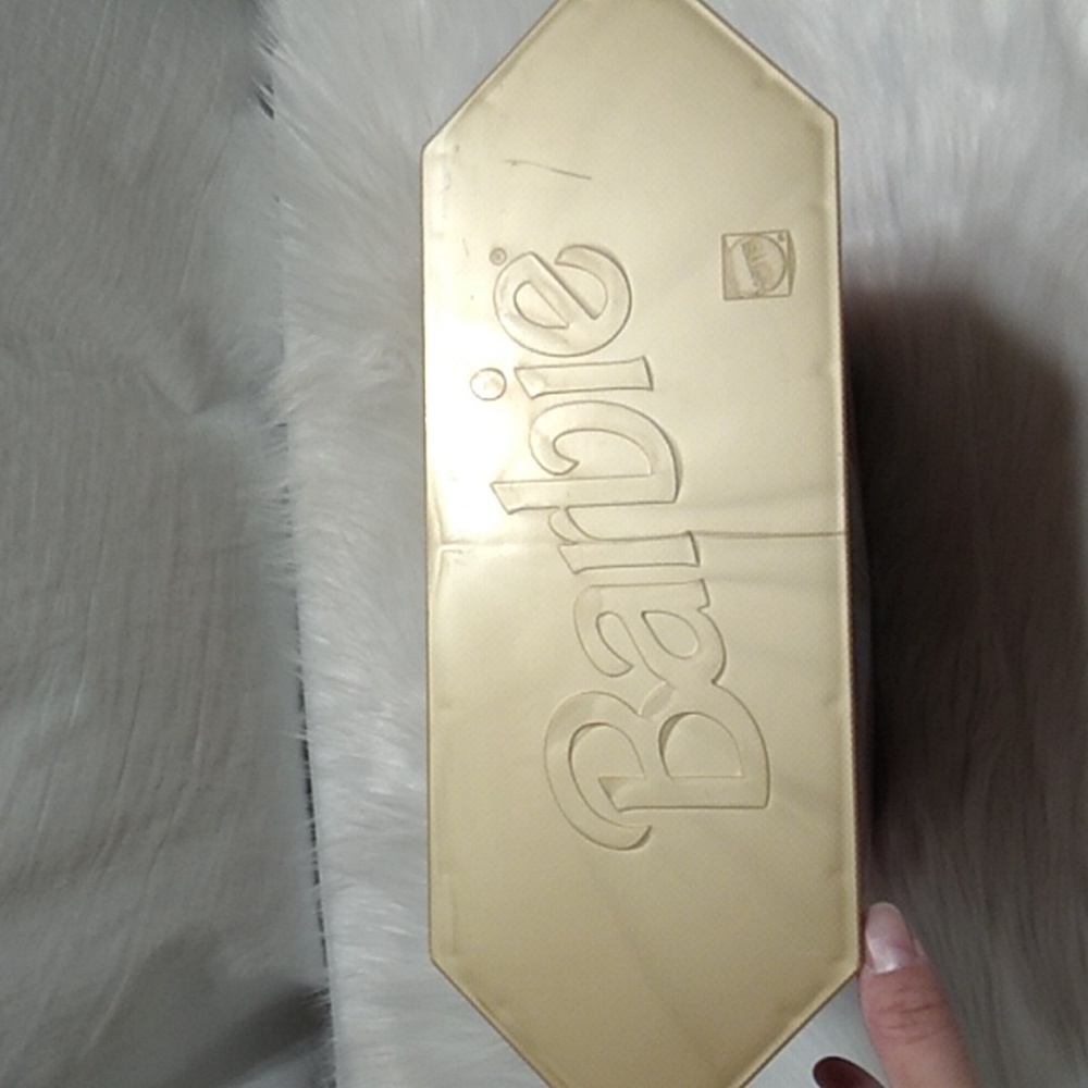 SALE! Mattel Vintage 1997 Happy Holidays Barbie Collectors Item W/Stand (B-6) - Picture 15 of 15